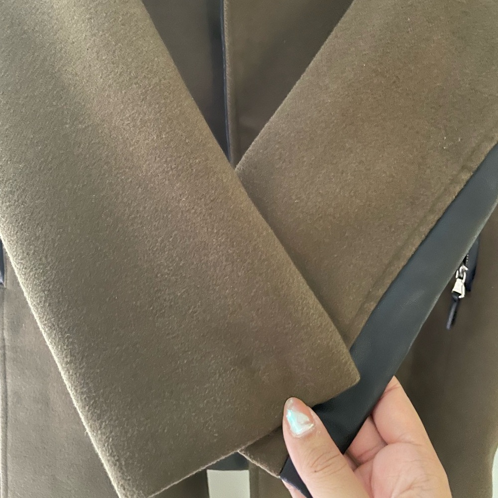 Dynamite // Fall Jacket - Picture 3 of 3